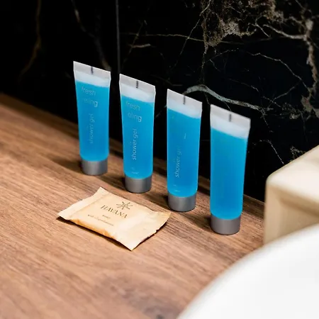 Warta River Glamour By Bookinghost * Poznań