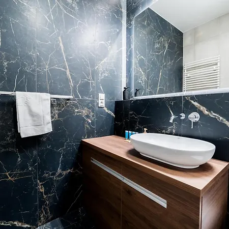 Warta River Glamour Apartment *