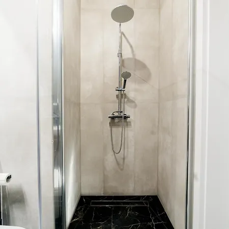 Warta River Glamour By Bookinghost *